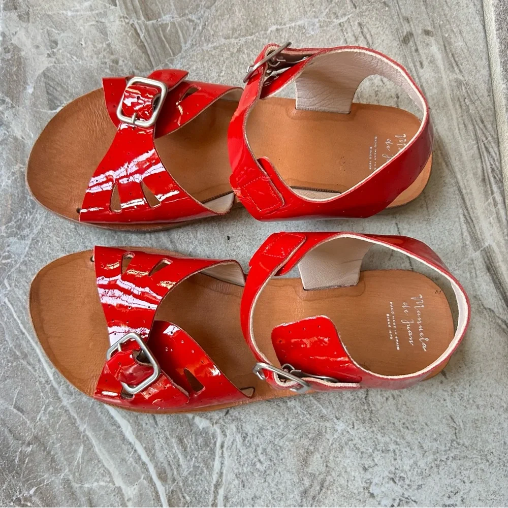 Manuela De Juan Red Patent leather Open Toe Buckle Sandals, Size 35 EU ( 3.5 US)